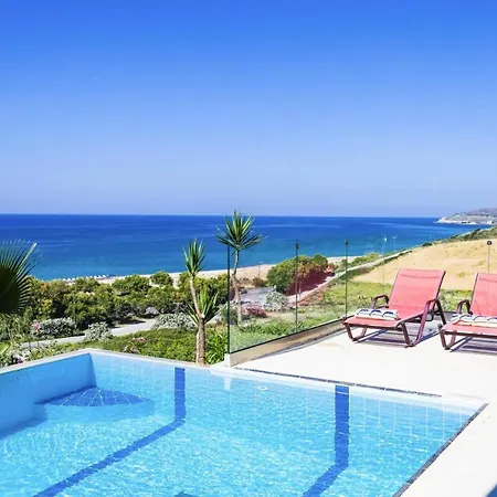 Villa In With Garden